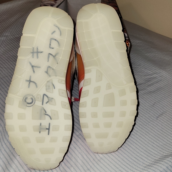 Brand new never worn Air Max 1 premium - Picture 4 of 7